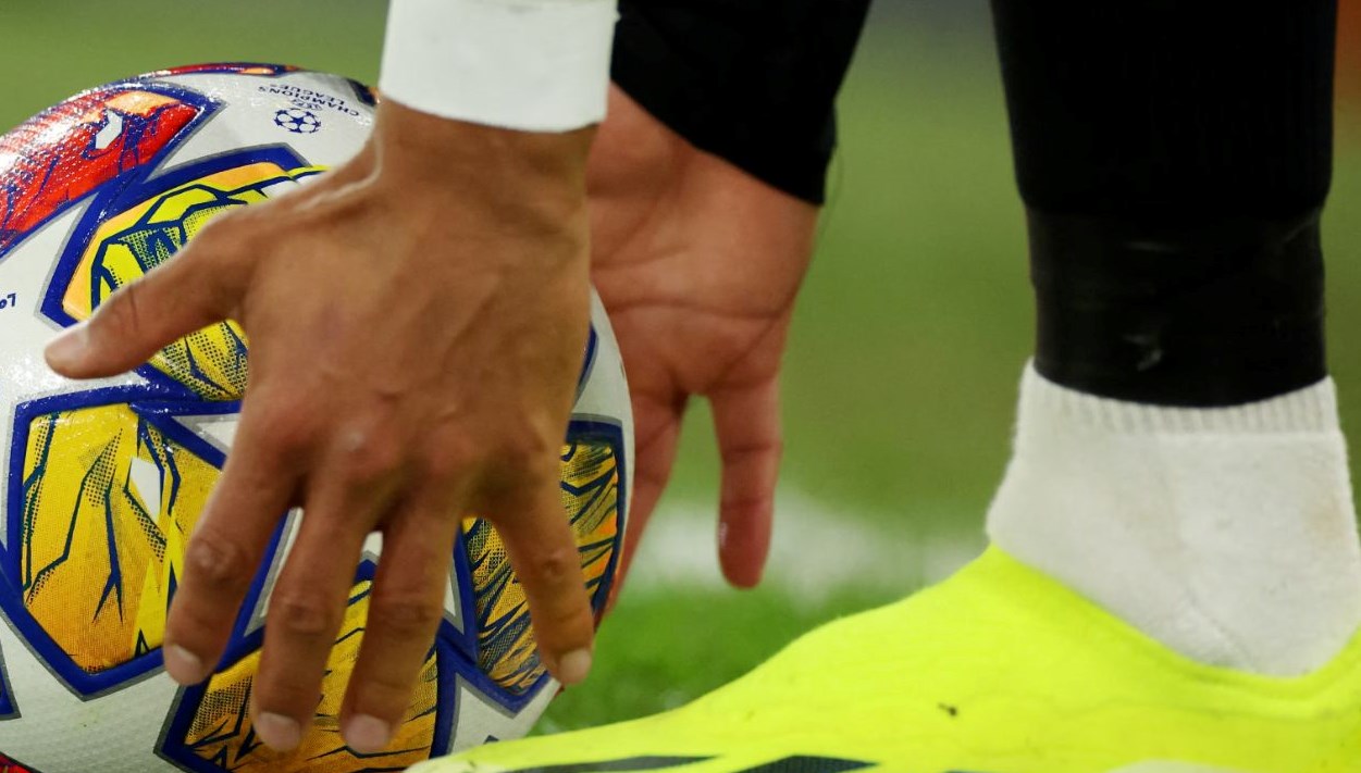 genk st gilloise maci ne vakit saat kacta ve hangi kanalda pro B5B4FIpu