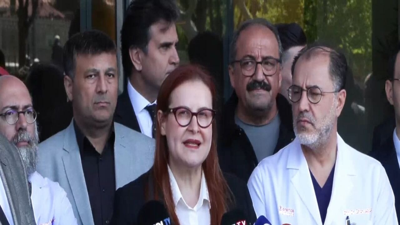 hastaneden sirri sureyya onder aciklamasi FbqD6HSy