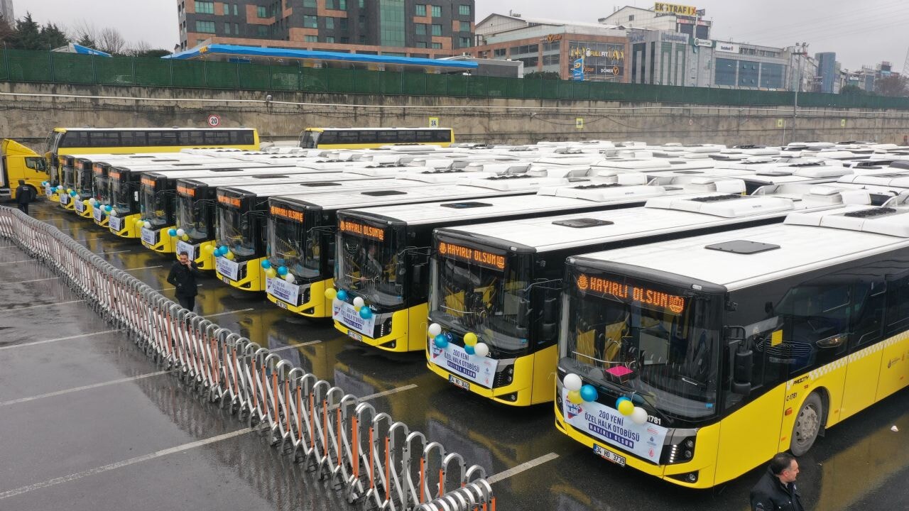 ibb ile ozel halk otobusu sahipleri arasinda 6 milyar tllik borc kavgasi YZLeJ3BD