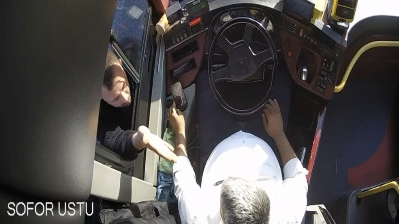 iett otobusune trafikte saldiri HJiUCz9s