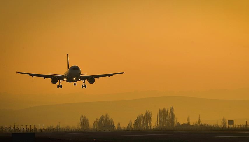 iki ulke ortasinda diplomatik kriz tum ucuslar yasaklandi