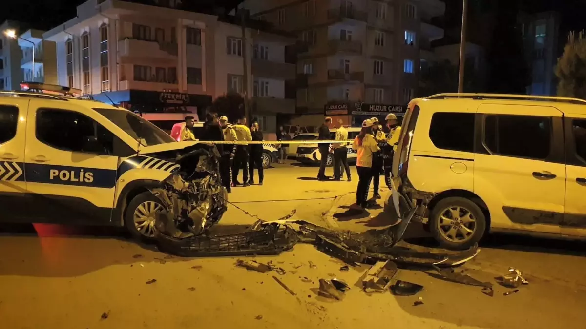 inegolde zincirleme kaza 2 polis yaralandi 9dtCG3R1