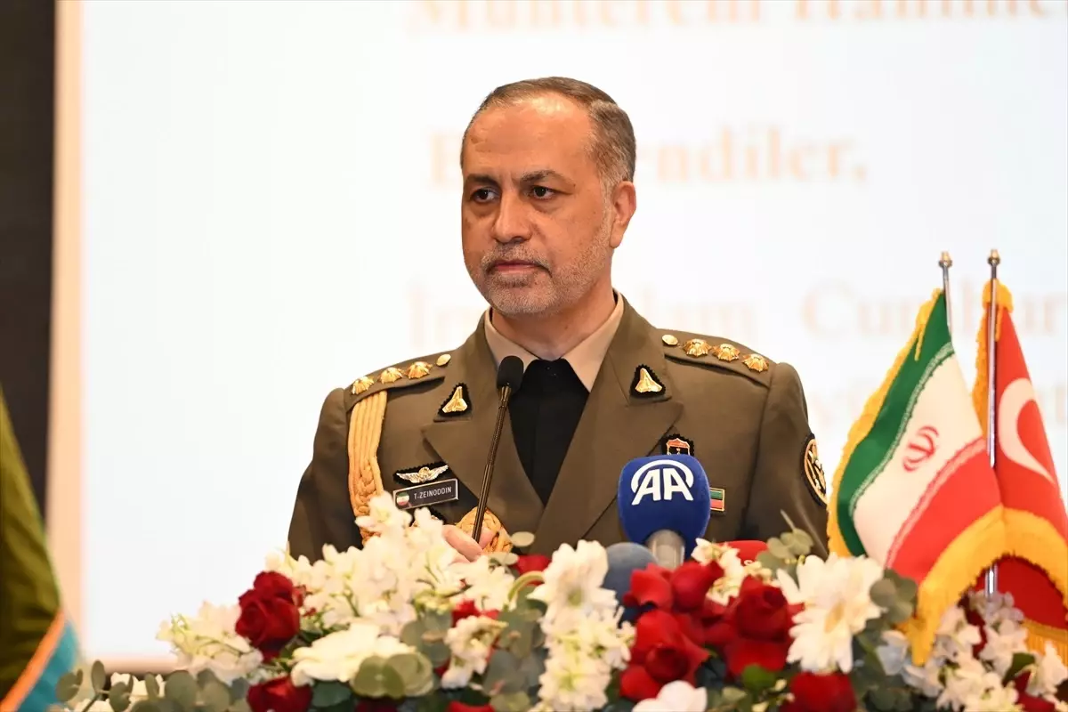 iran turkiye ile savunma isbirligini vurguladi FwyIqDy2