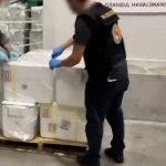 istanbul havalimaninda 455 kilo kokain ele gecirildi hMj6EQBM