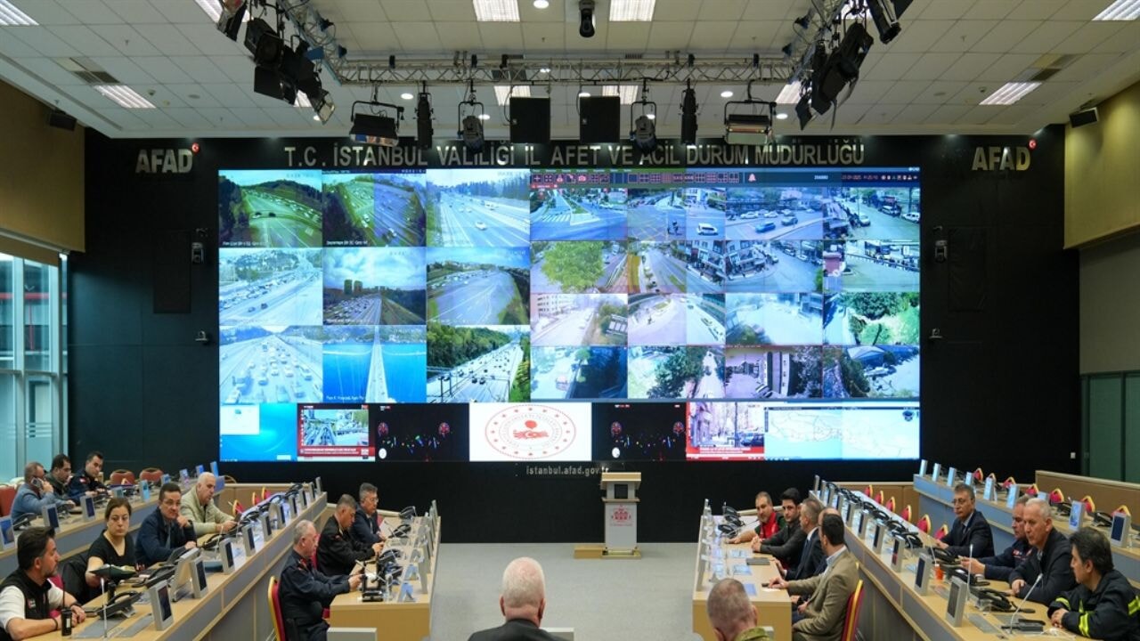 istanbul valiliginden yeni aciklama 151 vatandas yarali sQlg6CNf