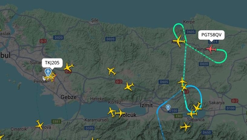 istanbulda siddetli ruzgar ucaklar havada tip atiyor yPpUSuTh