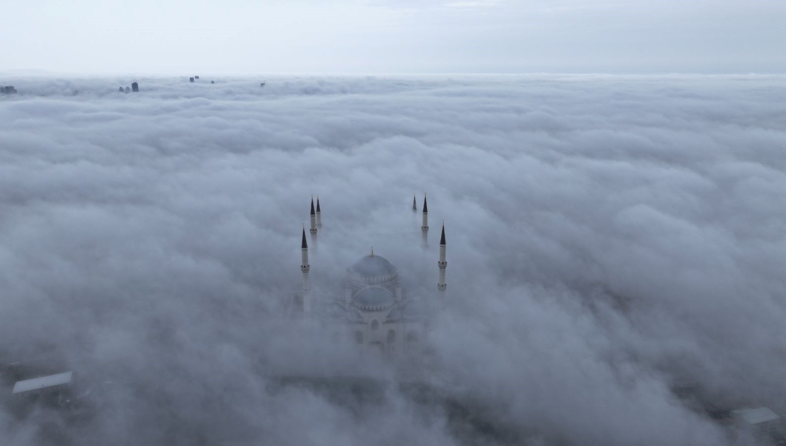 istanbulu sis basti zOV3kujA