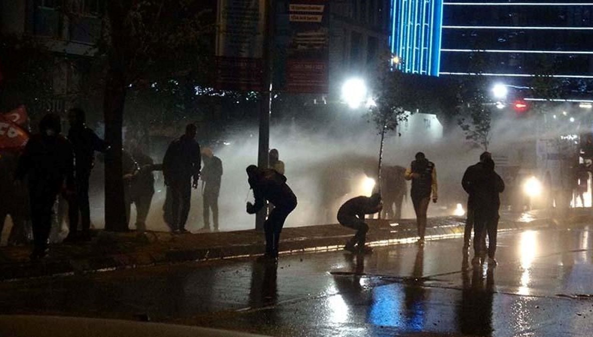 izmirde ibb aksiyonlari13 baska iddianame duzenlendi 72WS94e4