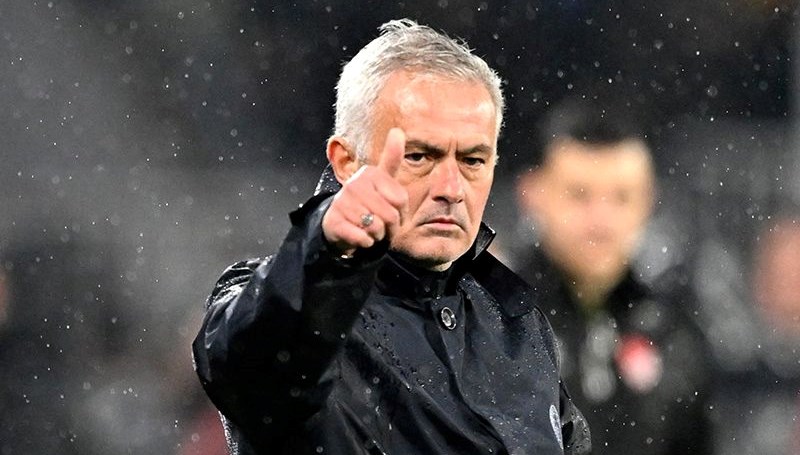 Jose Mourinho savları günden güne artıyor: Fenerbahçe sonrası çalıştıracağı grubu duyurdu 71 jose mourinho savlari gunden gune artiyor fenerbahce sonrasi calistiracagi grubu duyurdu B3NjwV26