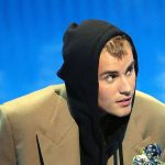 justin bieber paparazzilere isyan etti FK6jvFM2