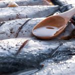 kalp krizi riskini azaltiyor hangi baliklar tuketilmeli 7yZWJx9C