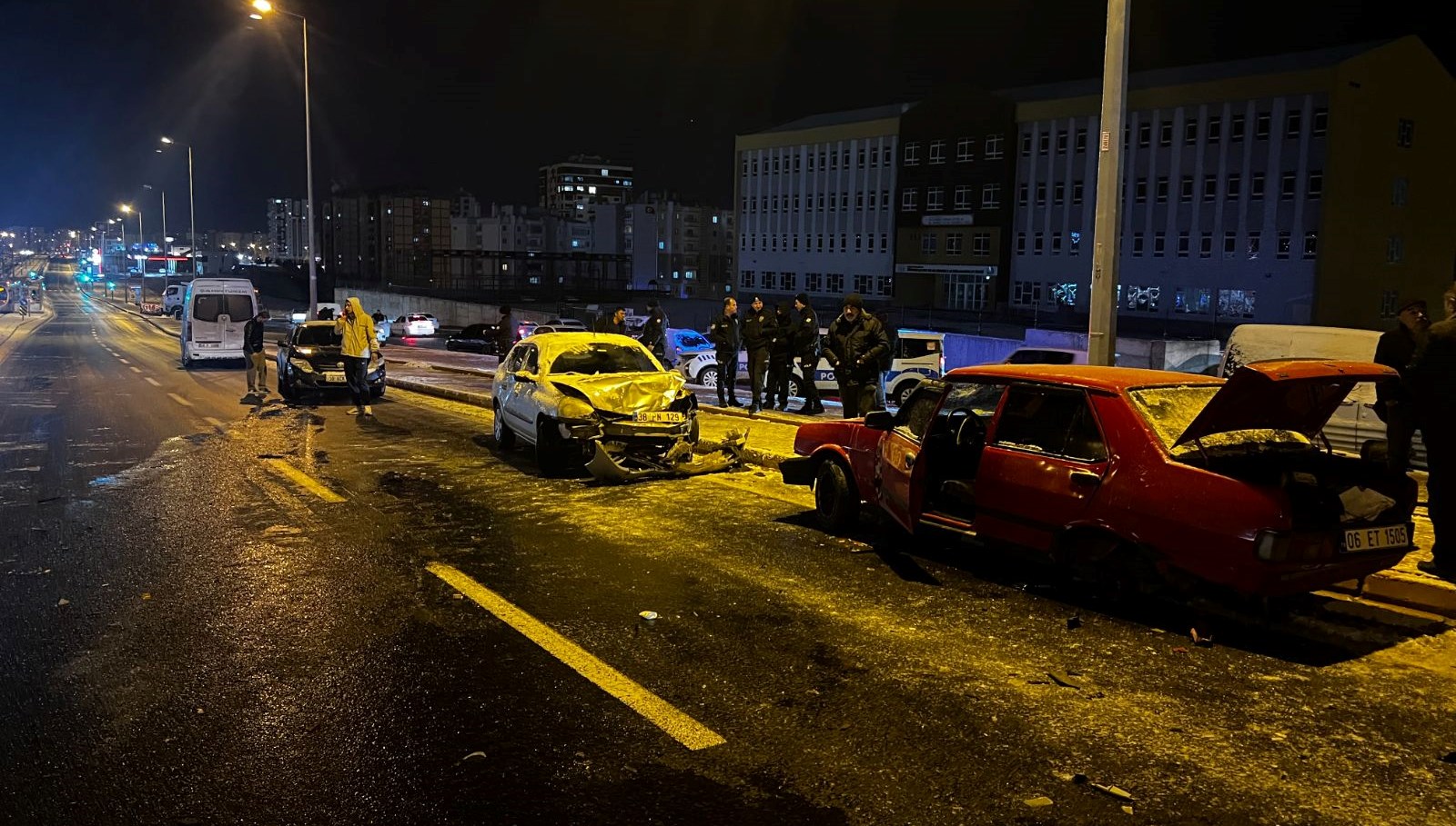 kayseride 11 arac birbirine girdi pDiGCZTk