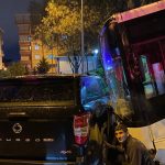 kendiliginden hareket eden otobus araclara carpti a4LMVk1W