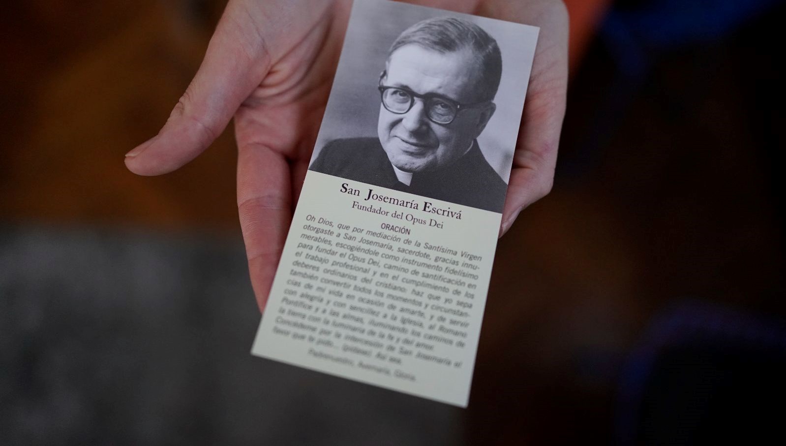 kilise golgesinde kolelik savi 43 bayandan dava YIEFY1fs