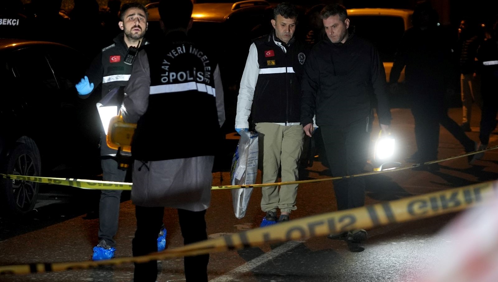 kimlik kontrolusirasinda taarruza ugrayan bekci sehit oldu