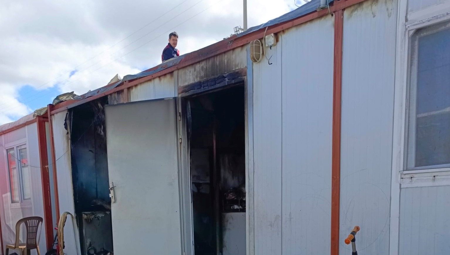 konteynerde korkutan yangin aicHWKMS