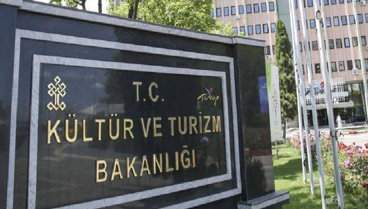 Kültür ve Turizm Bakanlığı 127 sözleşmeli personel alacak (Başvuru kuralları ve tarihleri) 71 kultur ve turizm bakanligi 127 sozlesmeli personel alacak basvuru kurallari ve tarihleri BWpTeXLJ