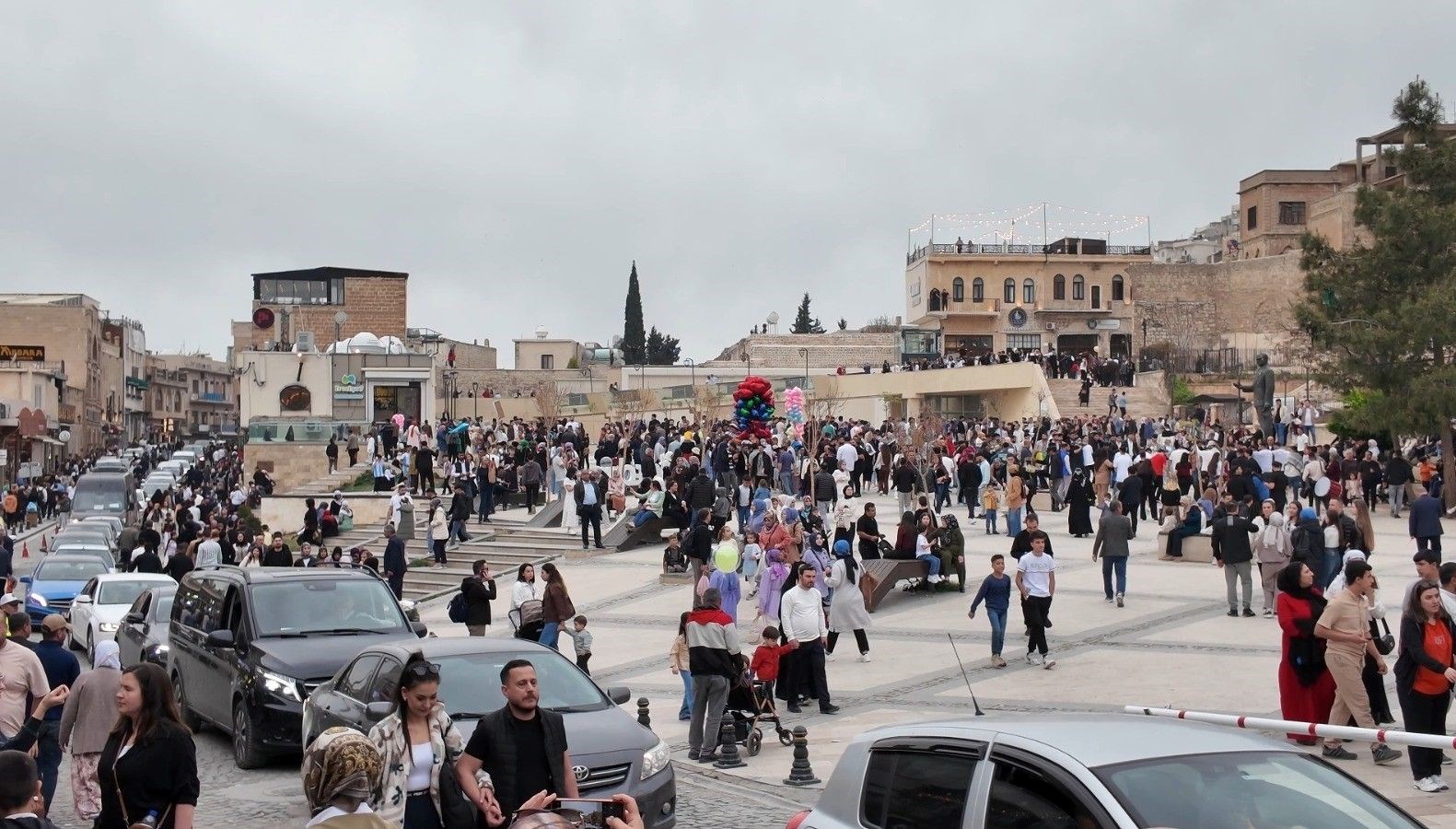 mardin ramazan bayraminda turist akinina ugradi vh6Plquh