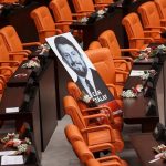 mecliste can atalay tartismasi aymnin karari okundu tansiyon yukseldi 8KdddGpp