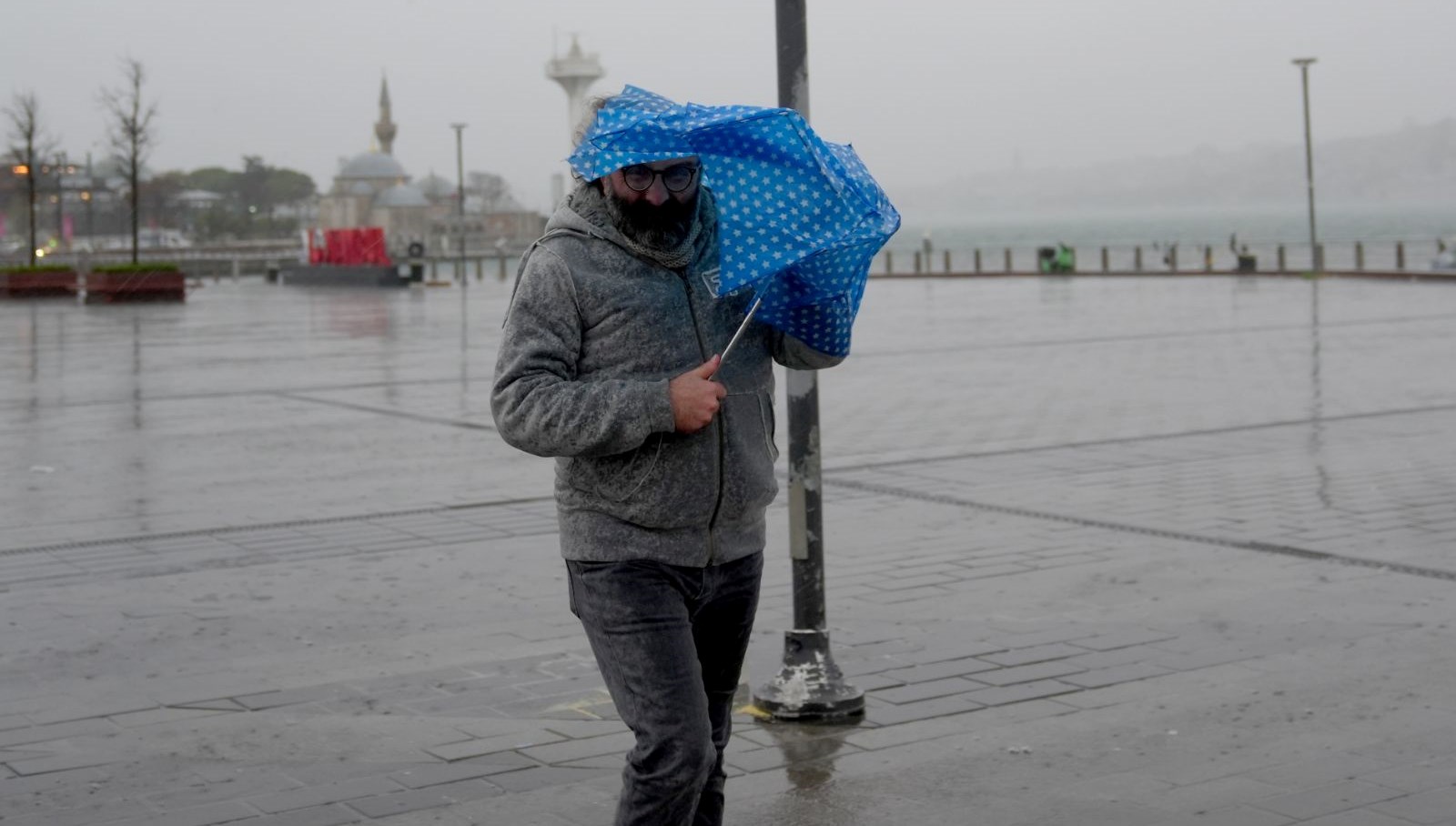 Meteorolojiden Alarm: 14 İl İçin Sarı Kodlu Uyarı! 71 meteorolojiden 14 vilayet icin sari kodlu ikaz 4T3u6r3k