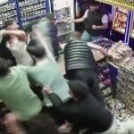 monopol bayisinde dehset anlari iki kisiyi olduresiye dovduler MB9SJ32C