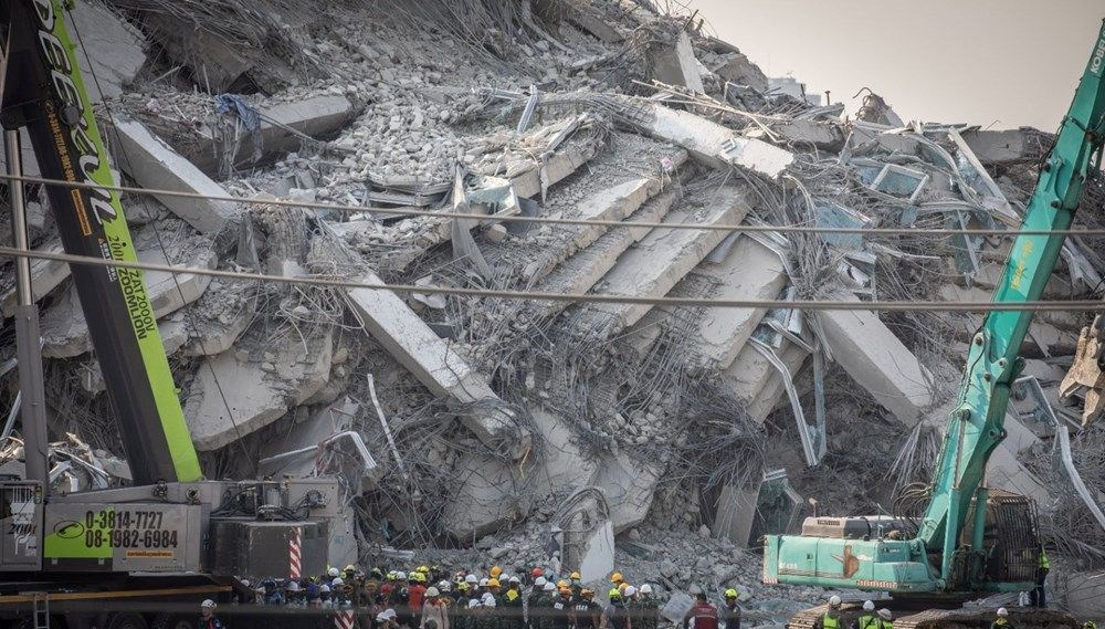 Myanmar'da Depremin Acı Bilançosu: 2056 Can Kaybı, Ülkede Yas Hüküm Sürüyor 71 myanmardaki zelzelelerde can kaybi 2 bin 56ya yukseldi ulkede ulusal yas ilan edildi 3Tj7eacp