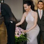 oyuncu ezgi senlerden nisan pozlari damat kahvesine limon sikti bYas8eeu