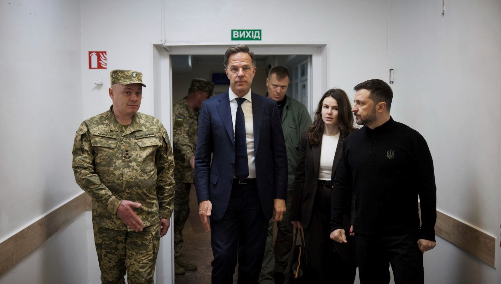 Paris toplantısına ileti: "Avrupa savaş istiyor" 71 paris toplantisina ileti avrupa savas istiyor m8Vu9Hww