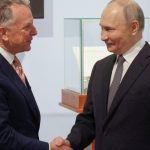 putinden abdye dostluk eli moskovadaki kritik gorusme 4 saat surdu mrsMKOtC