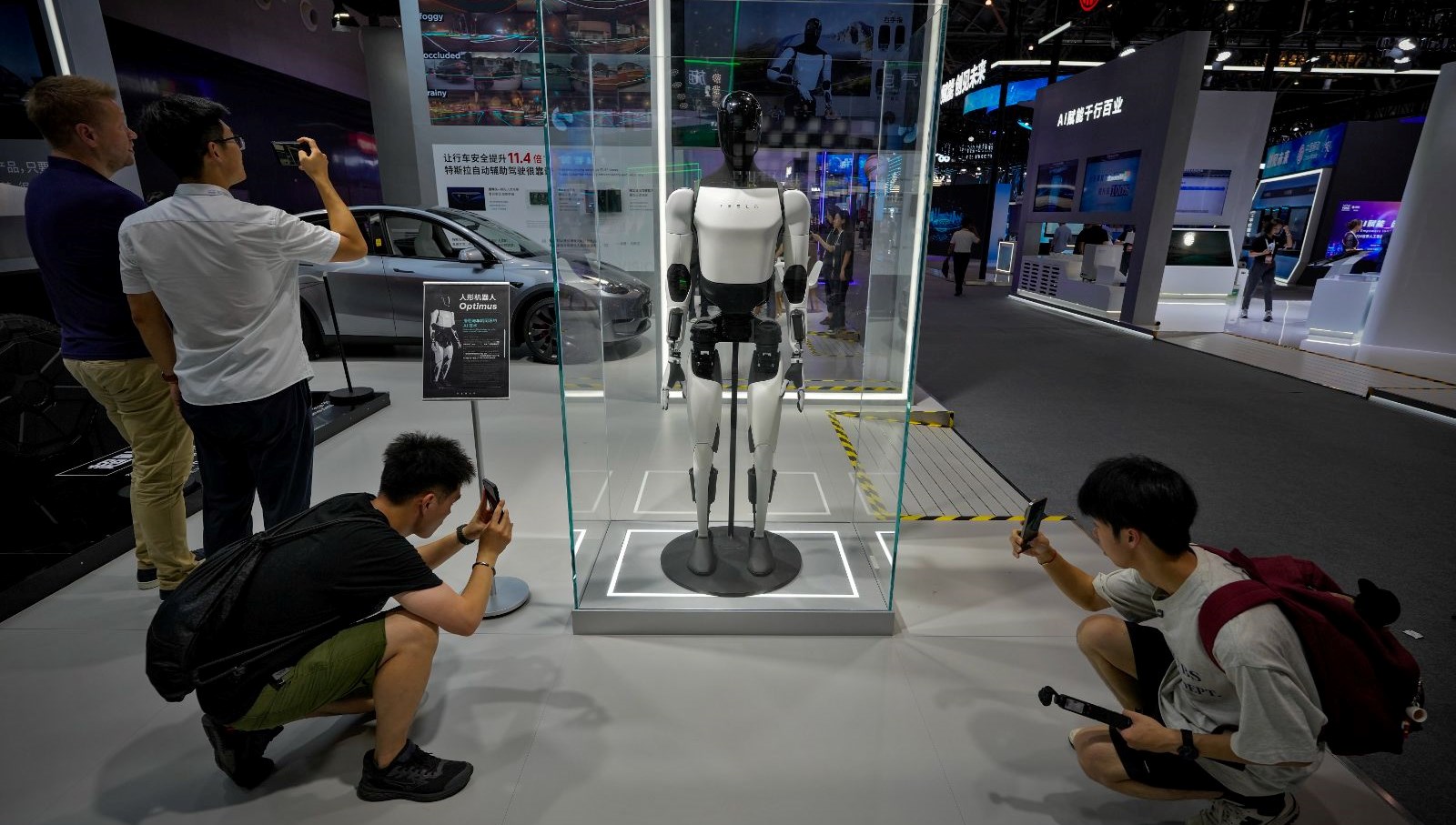 robotlari uzen ticaret savasi abd cin tansiyonu optimusu vurdu UPqnzvkH