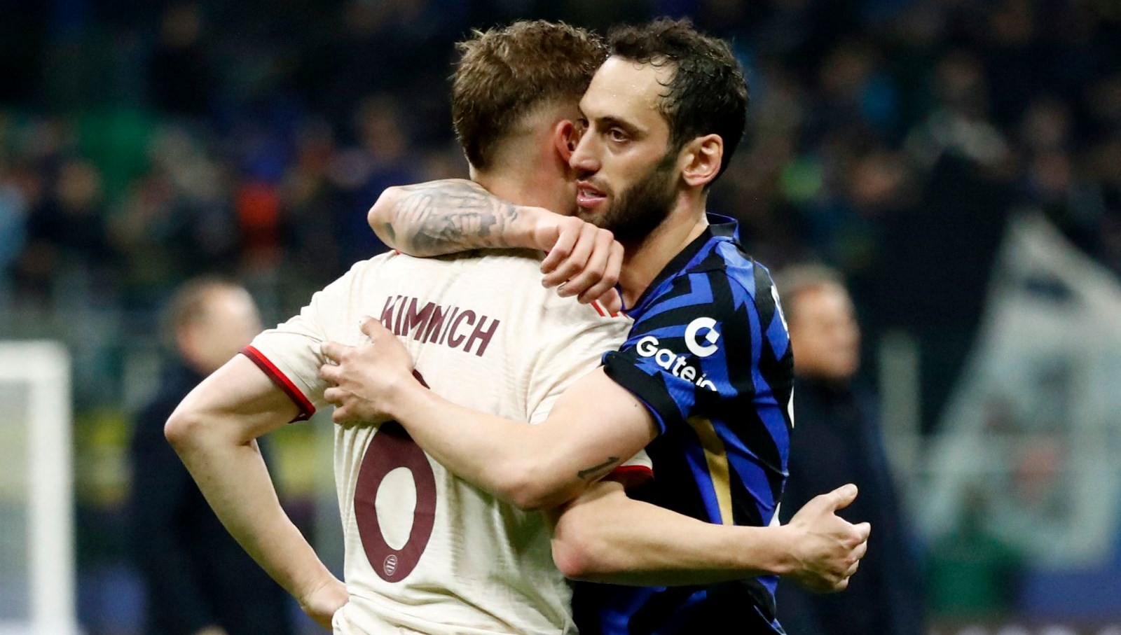 Şampiyonlar Ligi'nde olaylı gece | Hakan'lı Inter turladı, Arda'lı Real Madrid elendi 71 sampiyonlar liginde olayli gece hakanli inter turladi ardali real madrid elendi reaksiyon sonrasi Zi2IVDKf