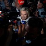 secimlere aday olamayan le pen tamamen siyasi bir karar rjqMtaSk