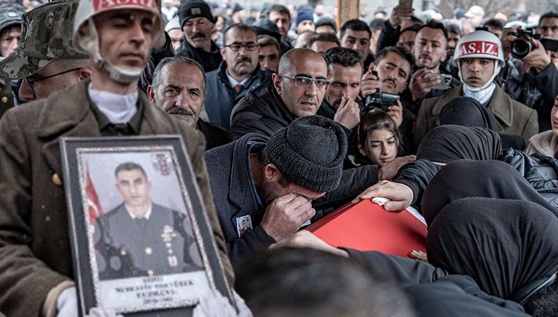 sehit tokyureke son veda YOcEK4gP