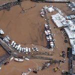 siddetli yagis yunan adalarini vurdu sel arabalari surukledi mbCPnZyE