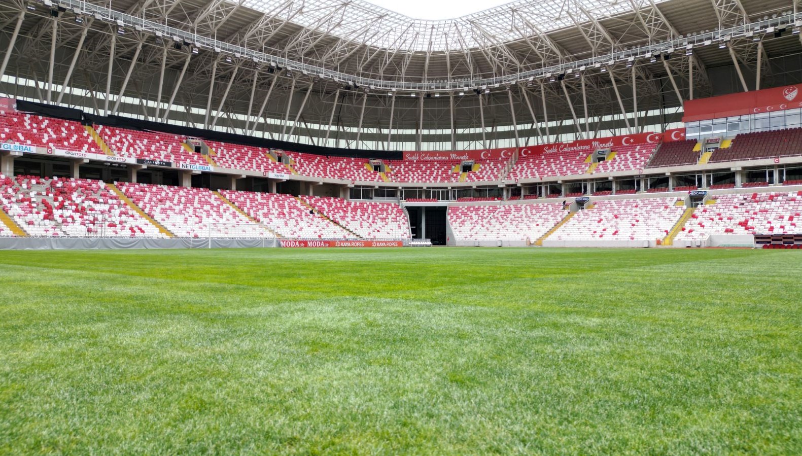 sivas 4 eylul stadi sivasspor fenerbahce macina hazirlaniyor yerde son durum e5hSyNOk