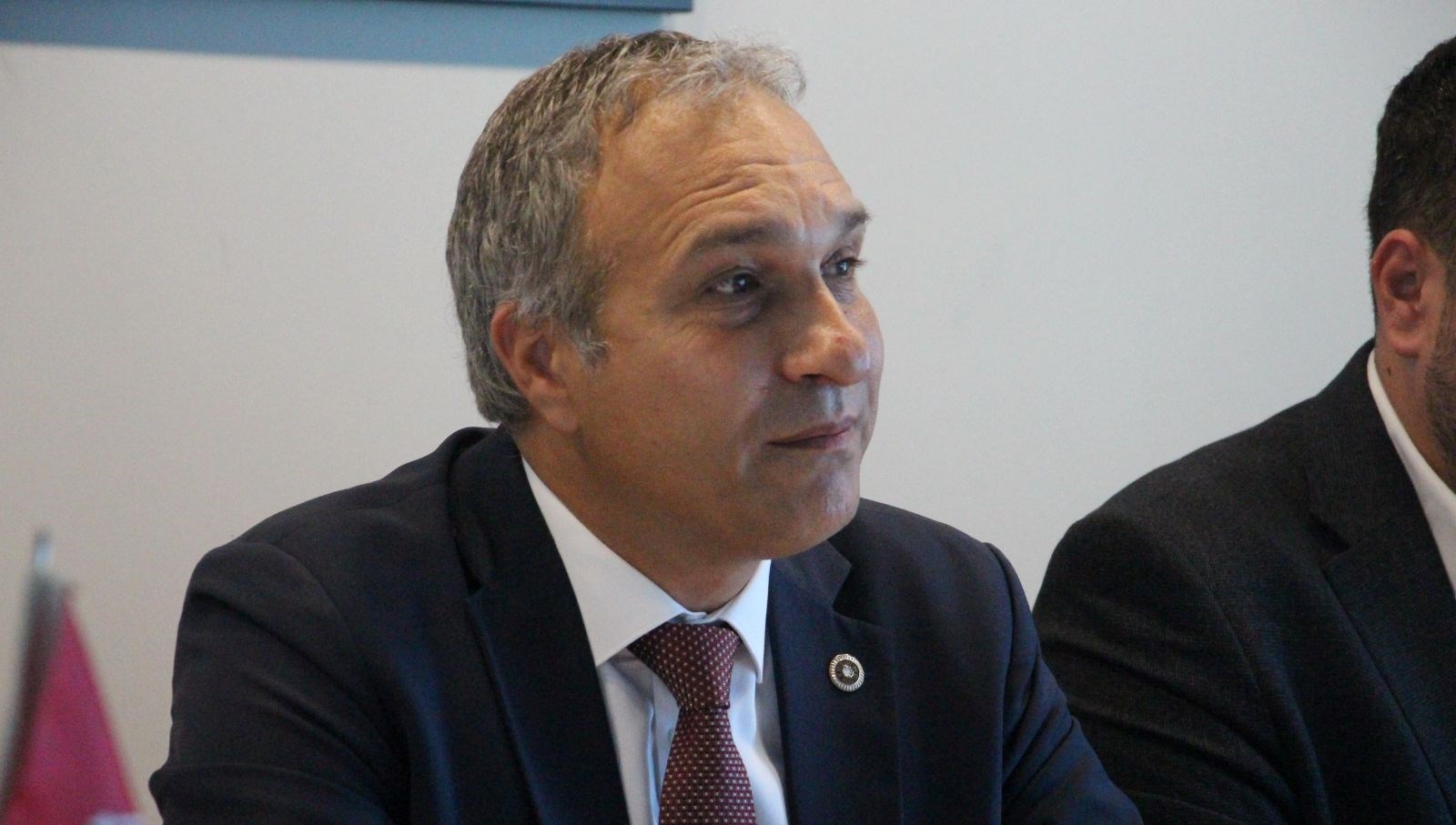 suat ozcagdas kimdir chp parti meclisi uyesi olan suat ozcagdasin hayati rXXZWHKF