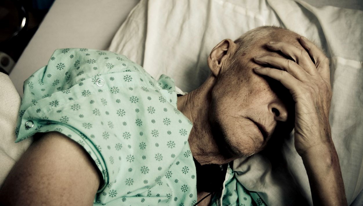 Tabipler belirtileri geçiştirdi ve uygun olduğunu söyledi: 59 yaşındaki adam 10 hafta sonra kanserden öldü 71 tabipler belirtileri gecistirdi ve uygun oldugunu soyledi 59 yasindaki adam 10 hafta sonra kanserden UTnv6F4R