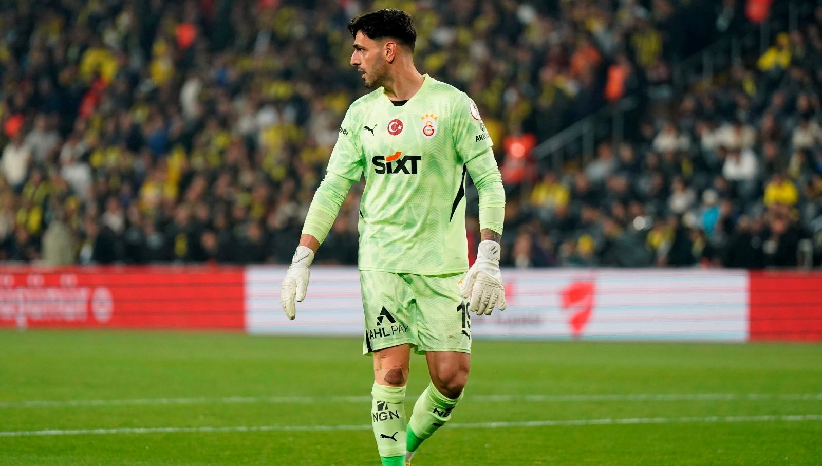 TFF Fair Play Heyeti'nden, Günay Güvenç'e ödül 71 tff fair play heyetinden gunay guvence odul V7HEXvaC