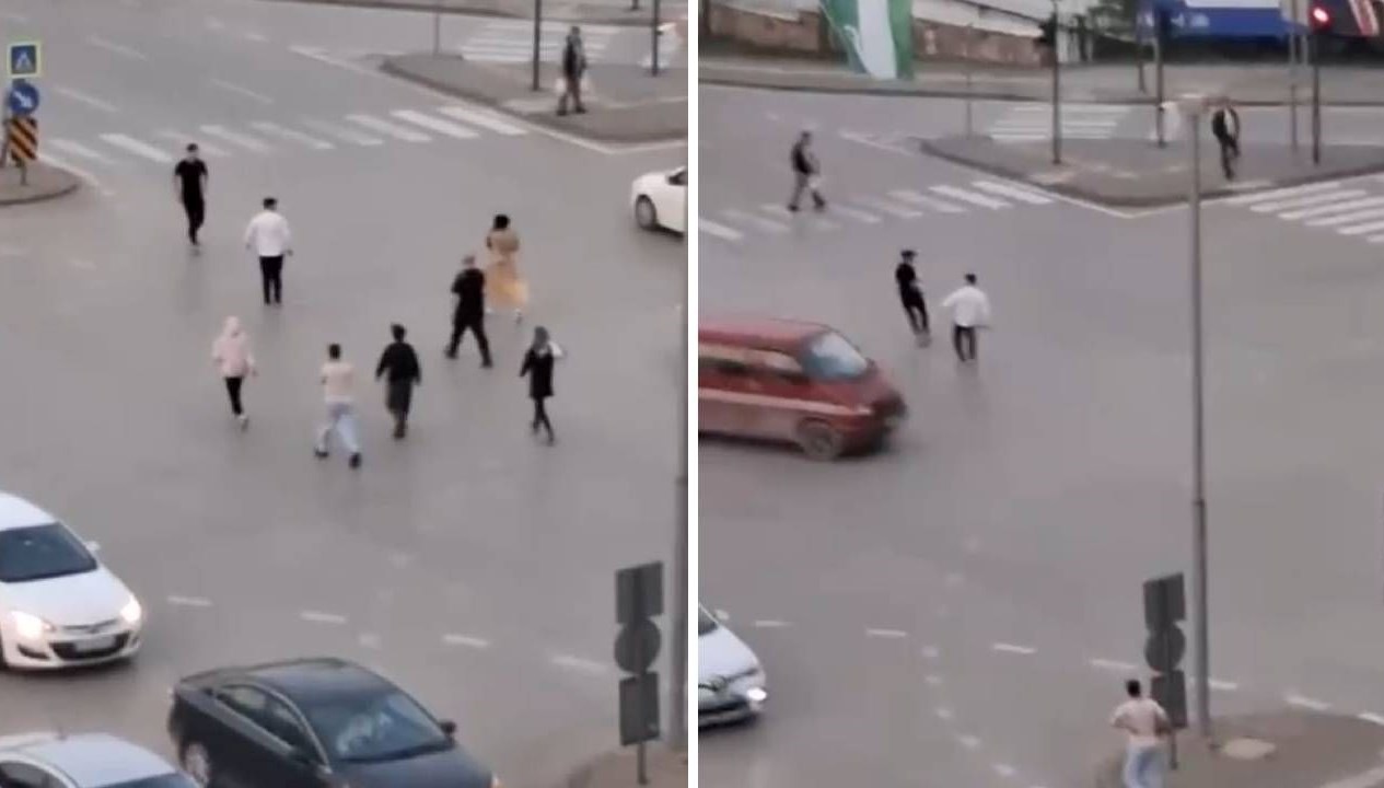 trafikte mendil satanlar ile sofor ortasinda hengame kwPmDYVg