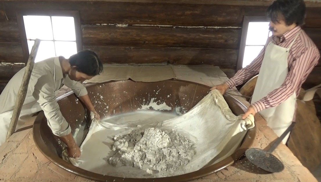 Türkiye'nin Gururu: Peynir Müzesi, Dünyanın En Seçkin Rotasında! 71 turkiyenin birinci ve tek muzesi dunyanin 18 peynir rotasi olarak tescillendi eh1G45rl