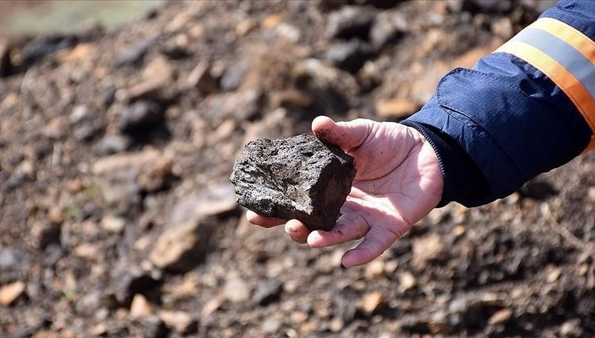 ukrayna abd mineral mutabakati yakin vakitte imza atilacak CbQESfig