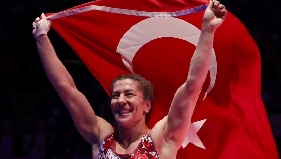 ulusal sportmen yasemin adar yigit faal sporculuk hayatini noktaladi S3aqGrnQ