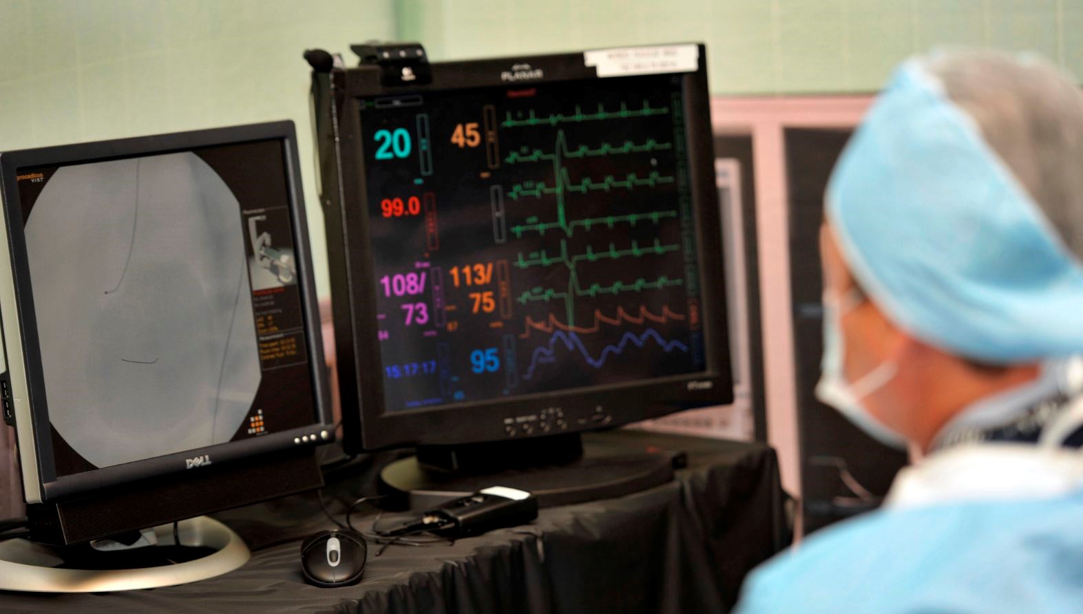 Uydurma hekimin kalp ameliyatı yaptığı 7 hasta öldü 71 uydurma hekimin kalp ameliyati yaptigi 7 hasta oldu R9MJRBTY