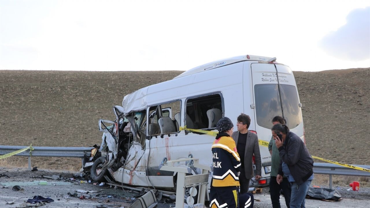 vandaki kazada olu sayisi 8e cikti SaP393IV