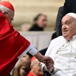 vatikanda palmiye pazari ayini papa halki selamladi k5A3ZdTr