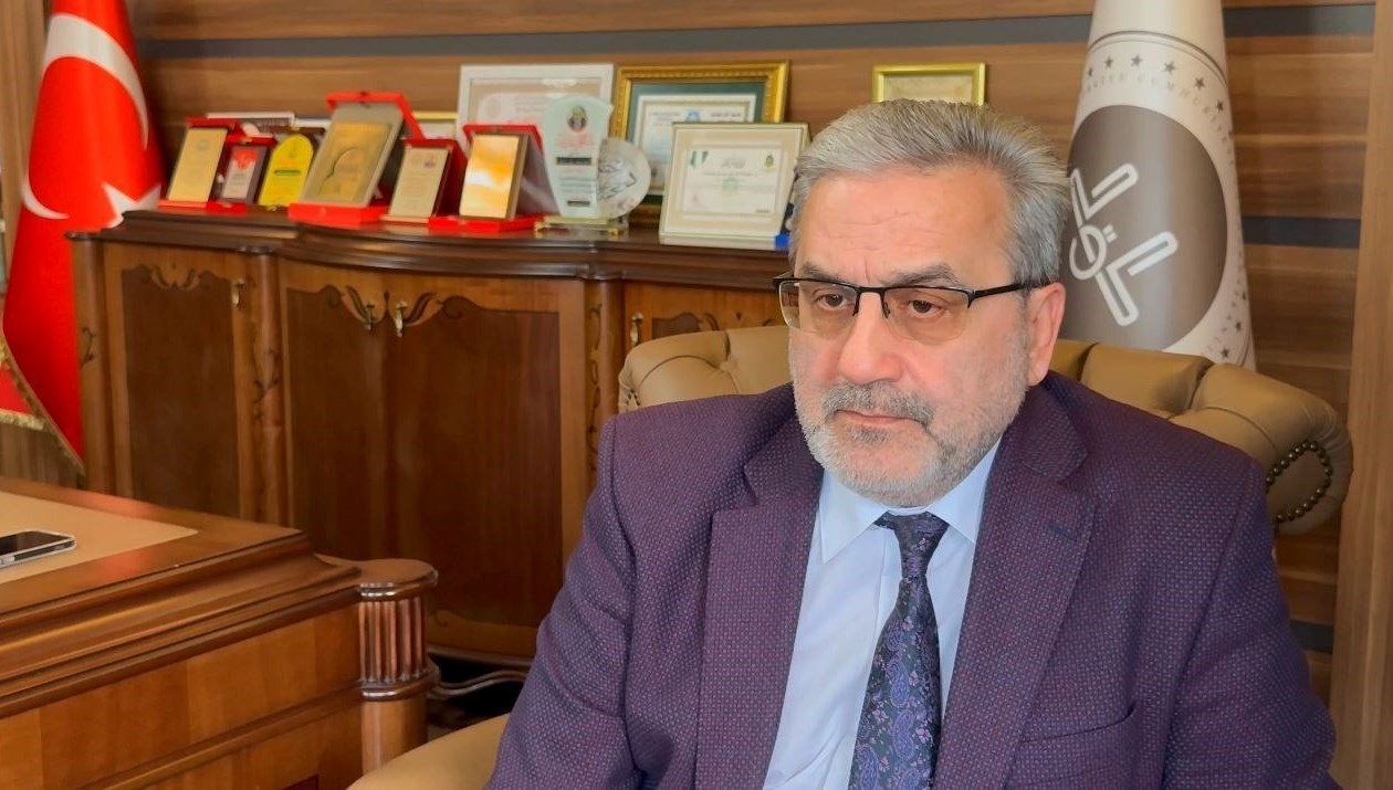 volkan konaka hakaret eden muftu ahmet mehmetalioglu geberdi sozu hata teskil etmez