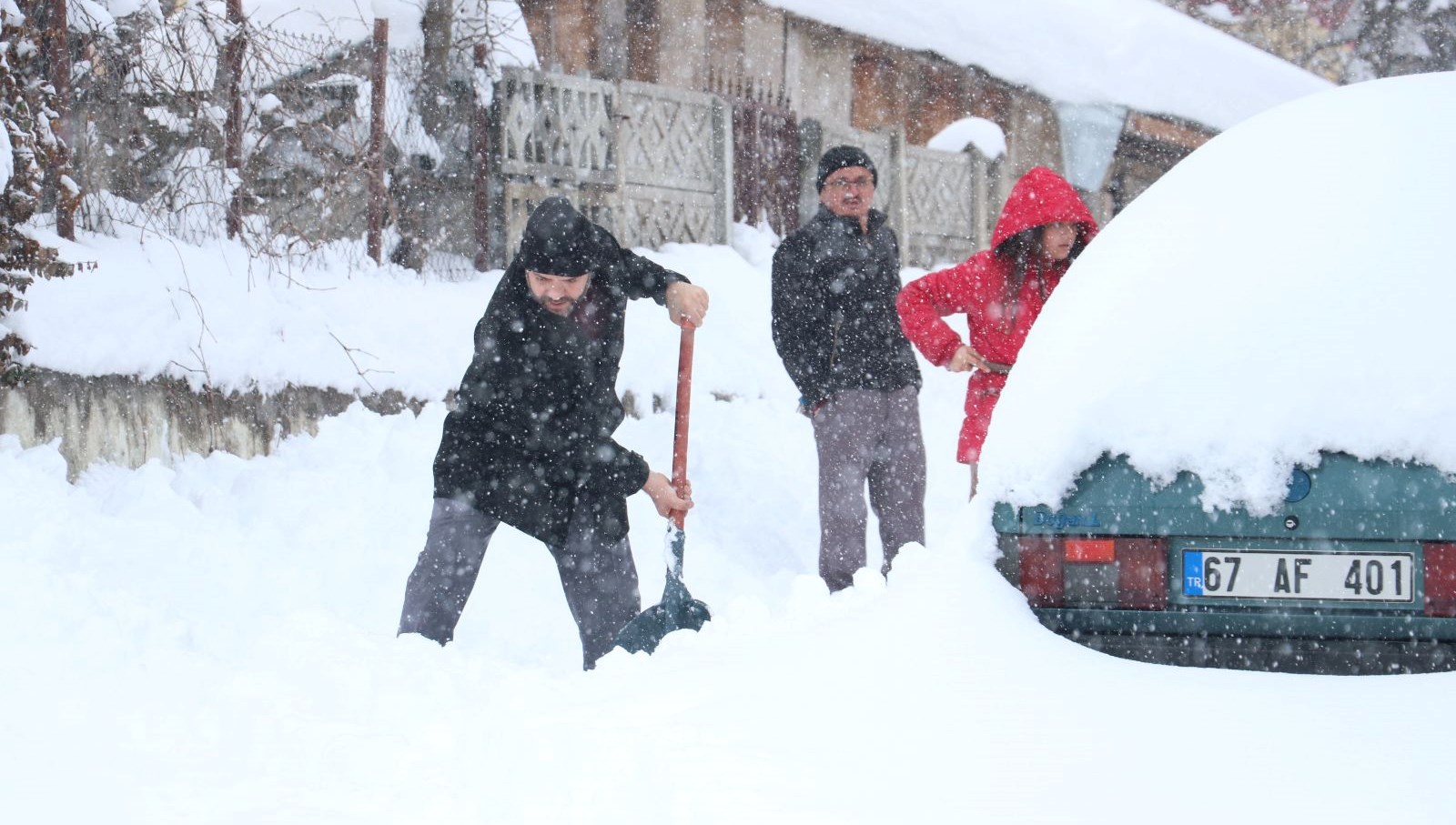 yarin okullar tatil mi 14 nisan kar tatili olan vilayetler listesi 7hhNgtSb