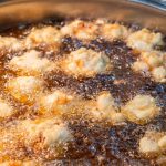 yemeklerde herkesin kullandigi materyalde tehlike onkolog acikladi gogus kanseri nedeni olabilir A5dGygrM