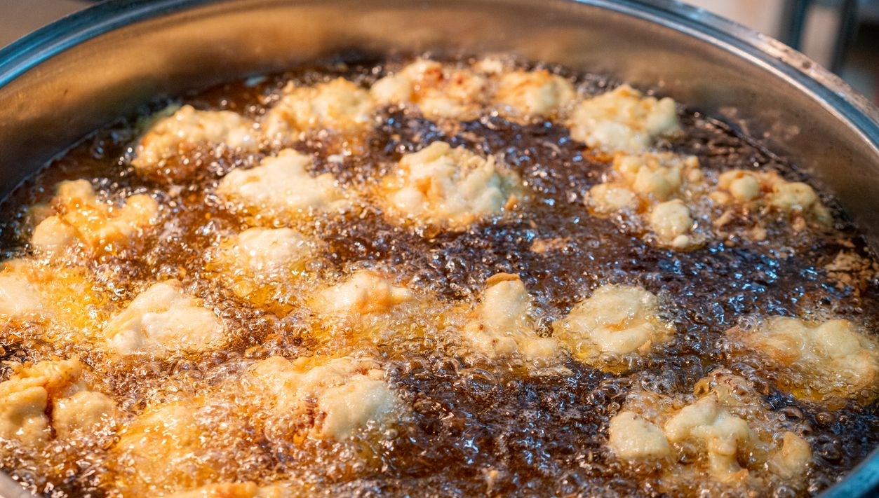 yemeklerde herkesin kullandigi materyalde tehlike onkolog acikladi gogus kanseri nedeni olabilir A5dGygrM