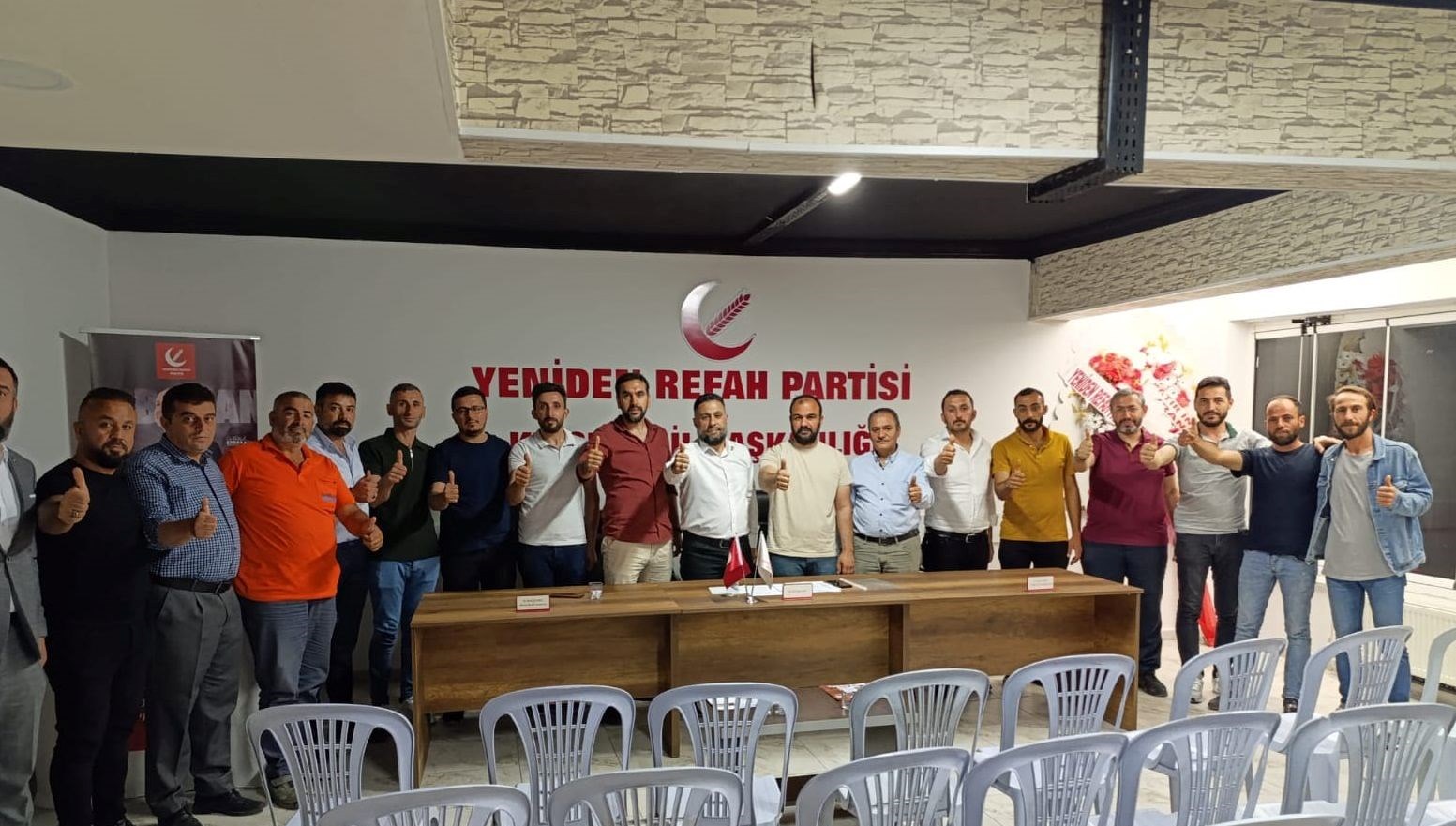 Yeniden Refah Partisi Kırşehir idaresinden 80 istifa 71 yeniden refah partisi kirsehir idaresinden 80 istifa CWlY5Y6E